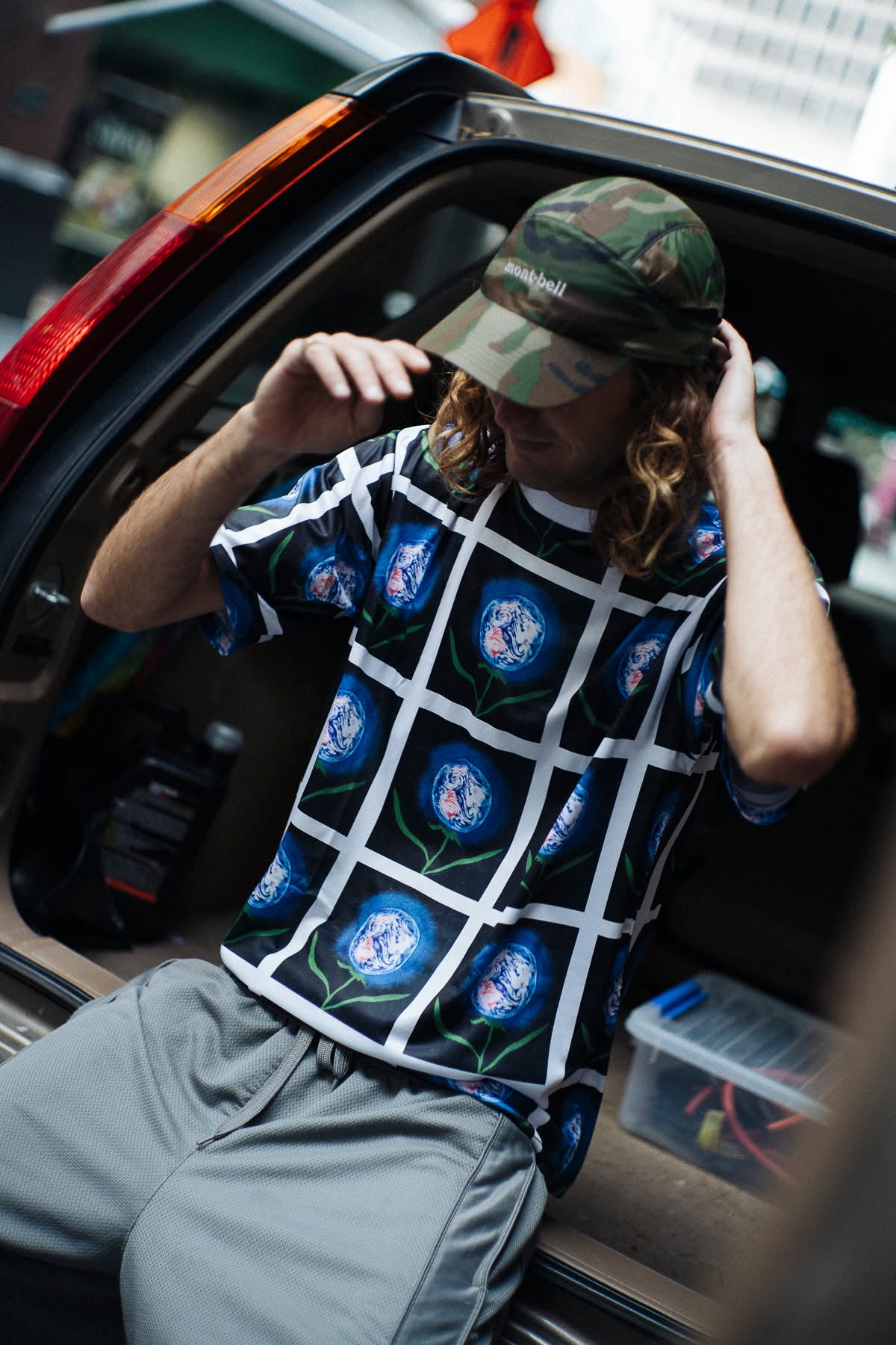 Single Flower Football Shirt